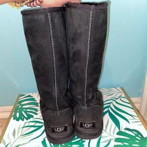 Tall black Uggs